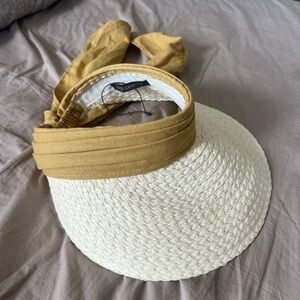Vince Camuto White Straw Visor with Mustard Headband